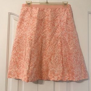 Banana Republic pink and white floral print 100% silk skirt with pleats size 6